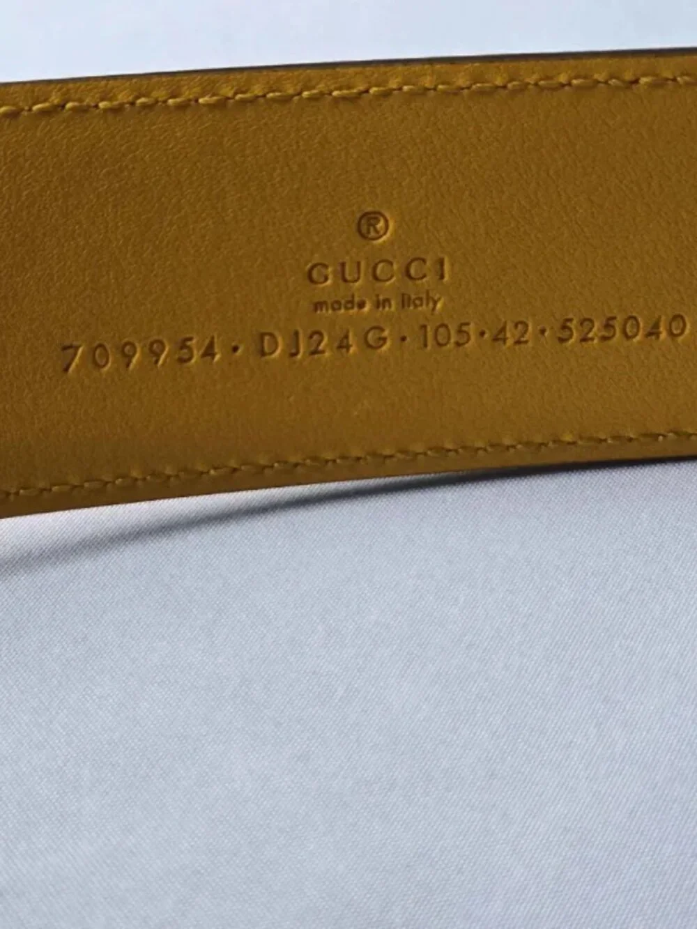 Gucci Reversible Memorable Buckle Belt Yellow Blue 105/42